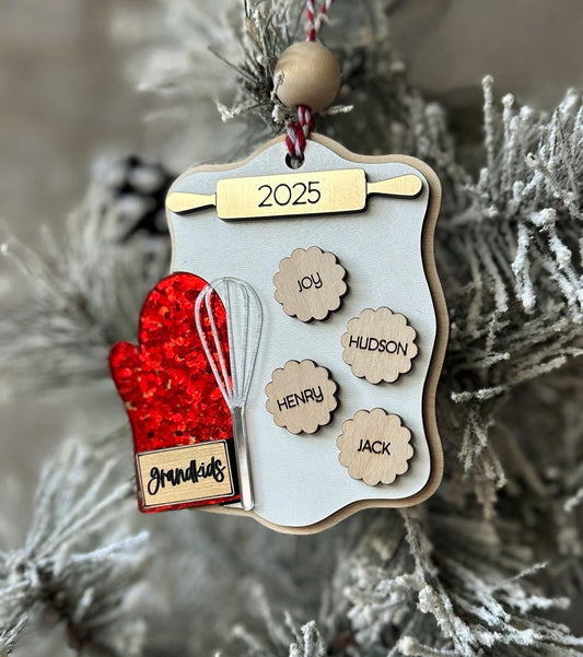 2025 Personalized Family Christmas ornament