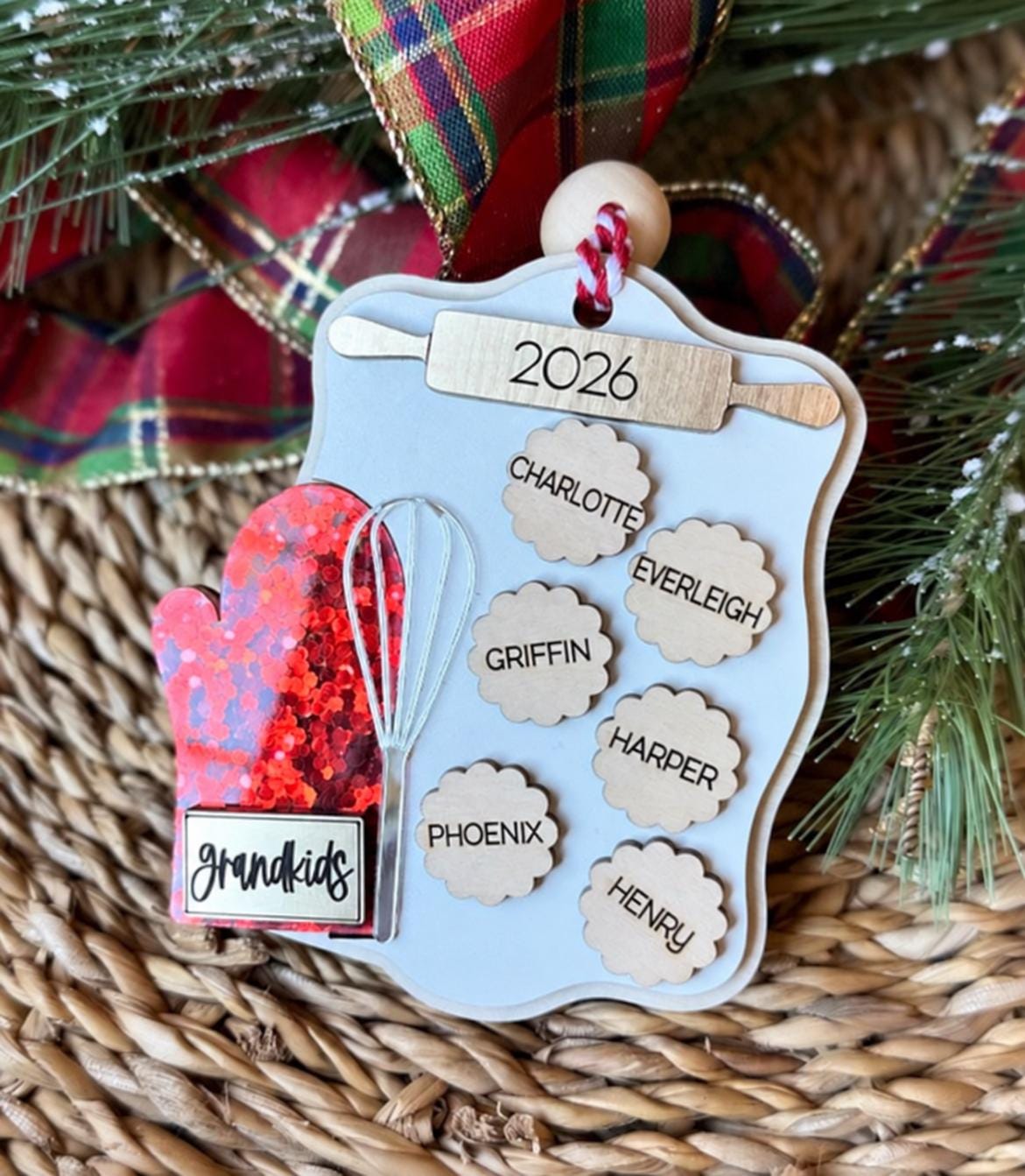 2026 Personalized Family Baking Christmas Ornament with Names