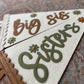 Scalloped name felt pennant for girl room, big sister flag for photos, little girl shared room wall art with flowers