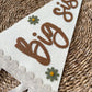 Scalloped name felt pennant for girl room, big sister flag for photos, little girl shared room wall art with flowers