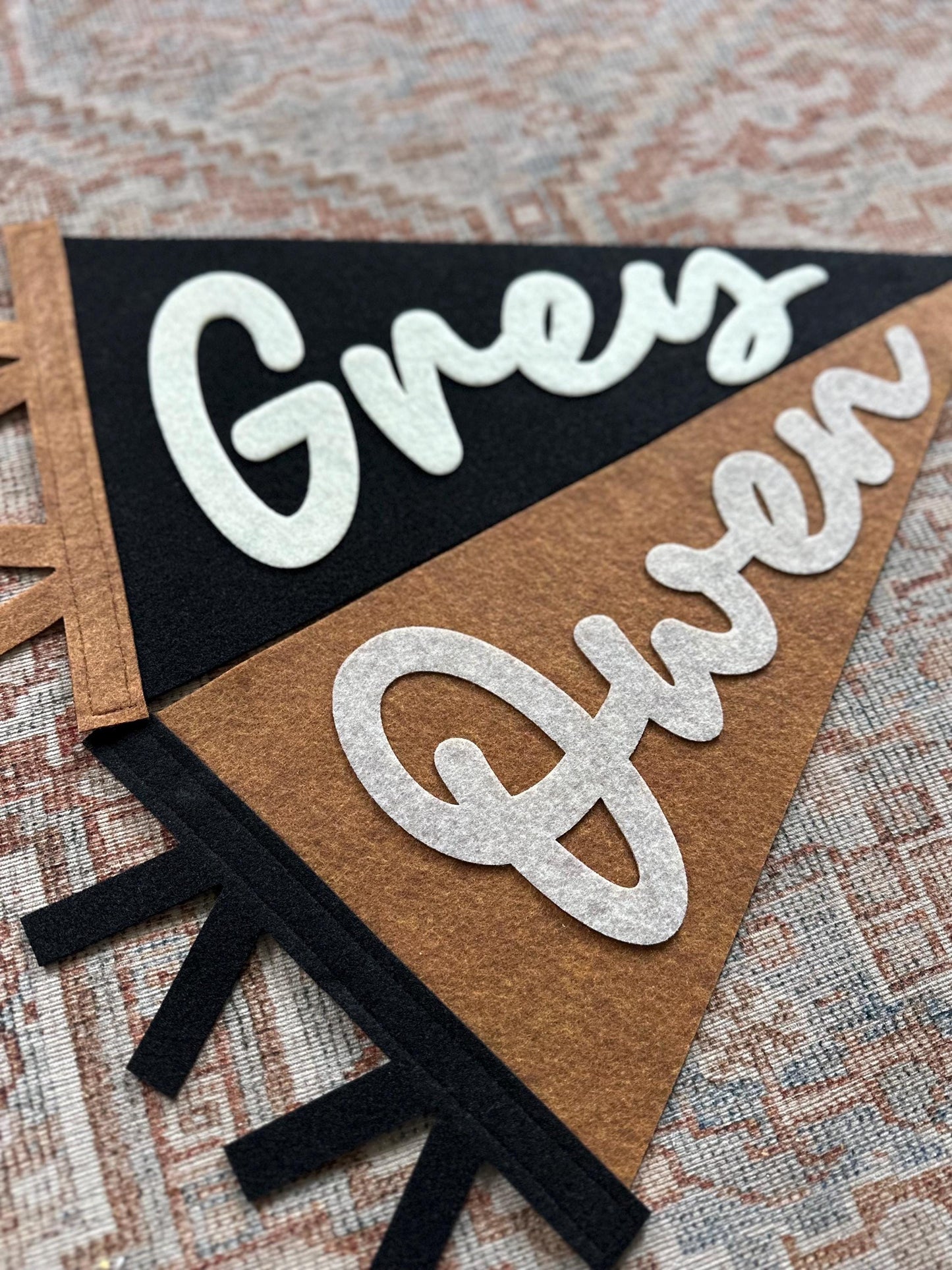 Custom felt name pennant, personalized baby gift, neutral nursery flag, playroom decor